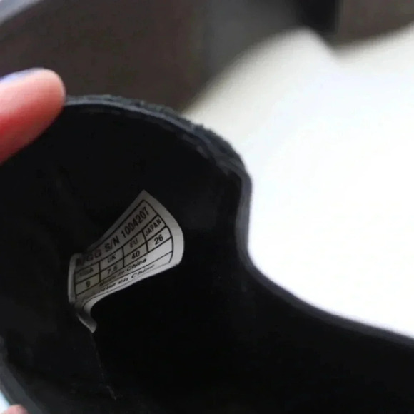 UGG Krewe ankle boots - Picture 7 of 14